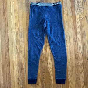 Monrow navy leggings sample size